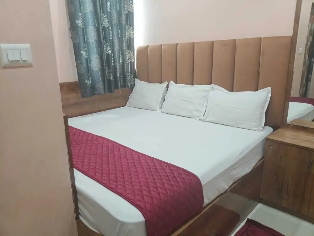 Deteex Hotel Babli