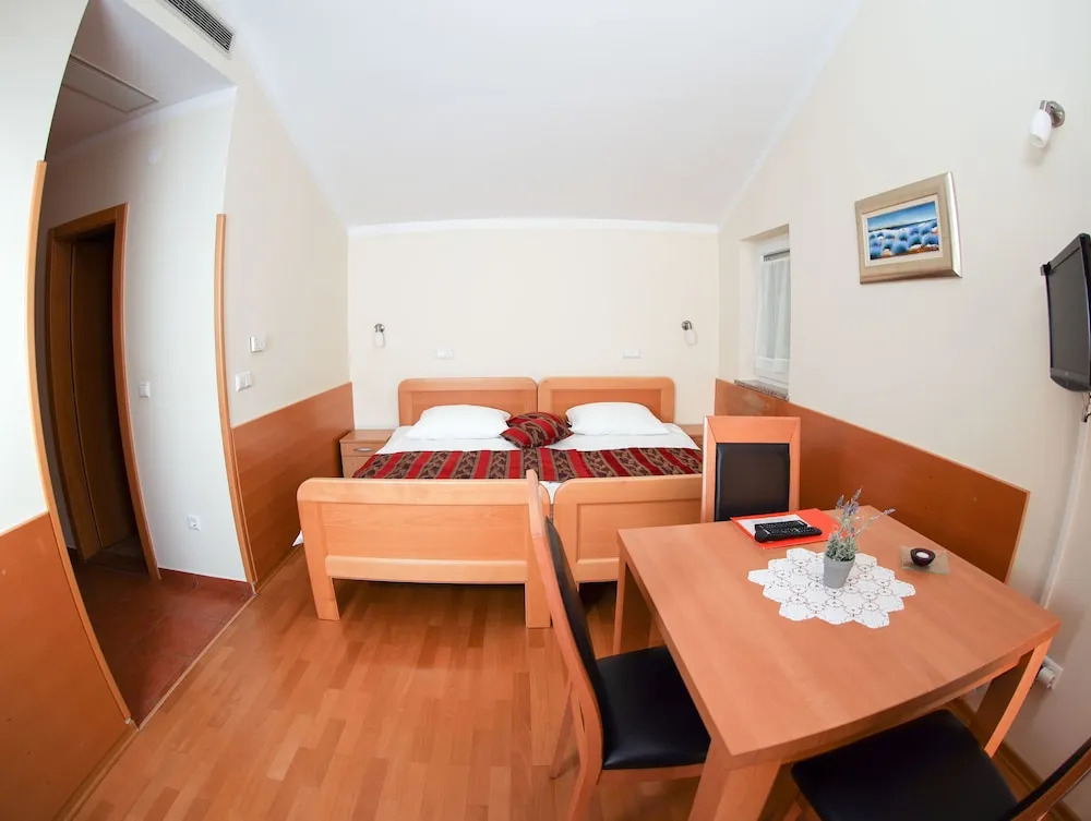 Pension Vago
