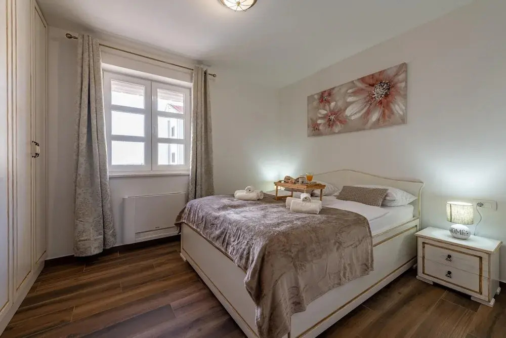 Villa Zizi in Vrsi With 4 Bedrooms and 3 Bathrooms