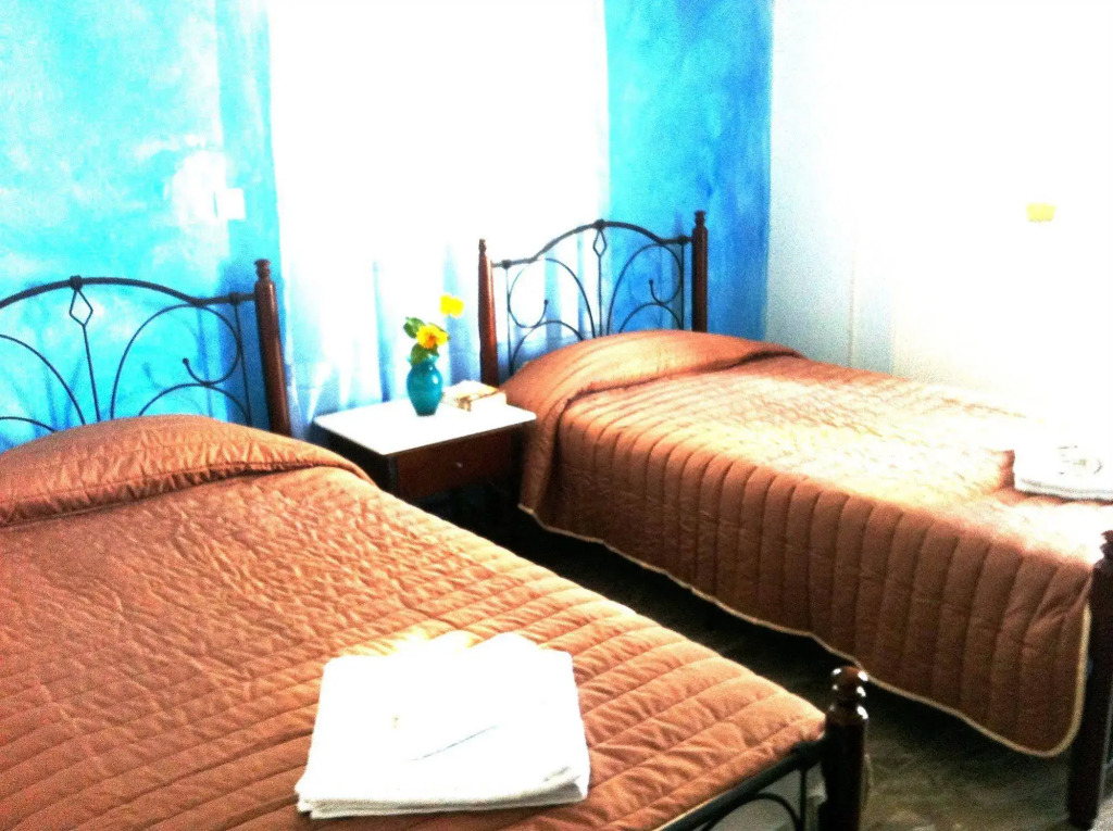 Emmanouela Studios & Villas