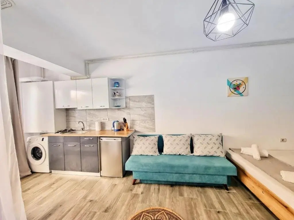 Seven Eleven Luxury Apartment