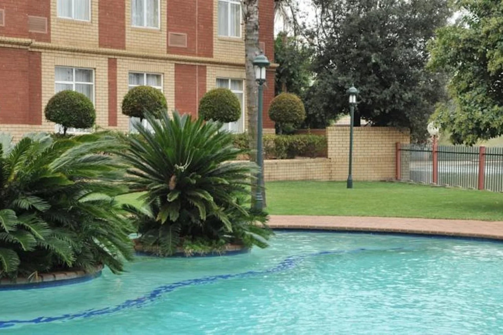 Отель ANEW Hotel Centurion Pretoria