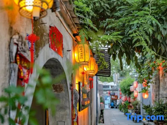 Youmi Manju · Huizhou Style Light Luxury and Beautiful Stay by the South Lake