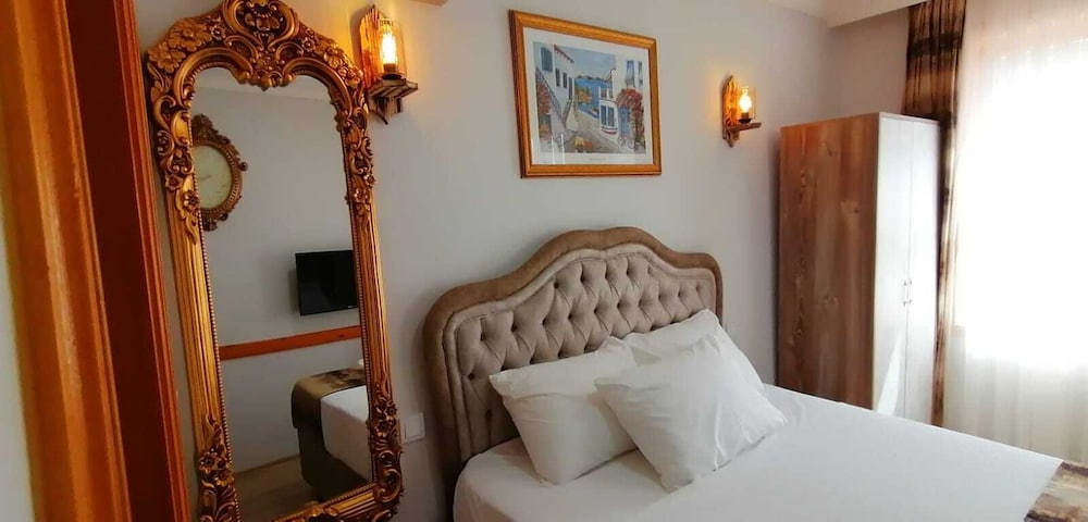 Tree House Otel