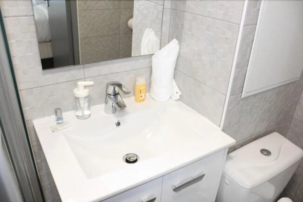 Ulis Hotel