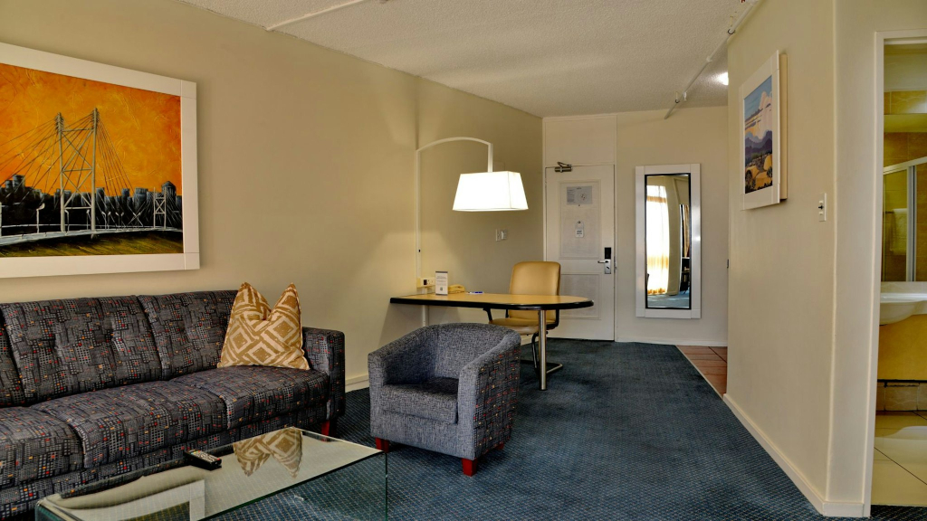 The Parktonian All Suite Hotel