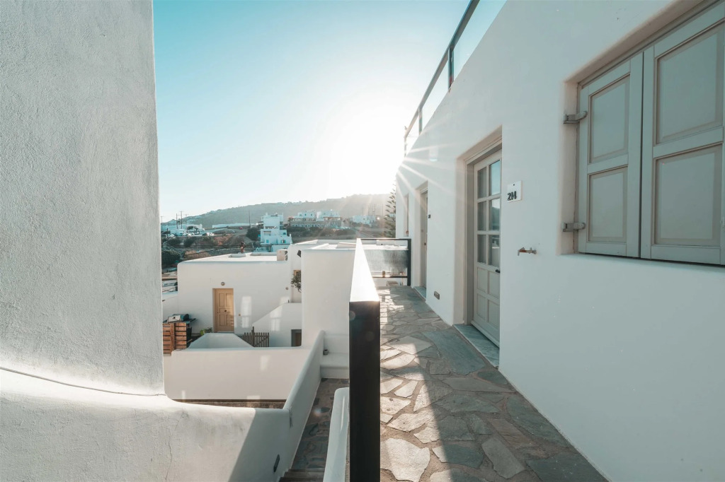 Mr and Mrs White Mykonos