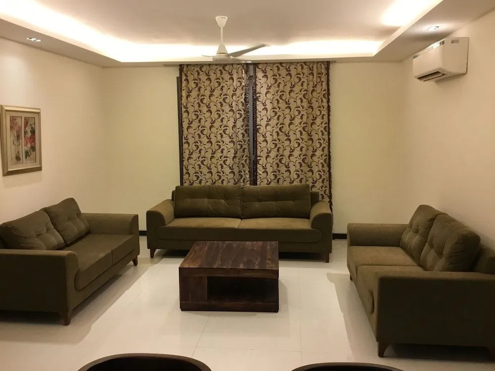 Lime Tree Hospitality Home Stay 1