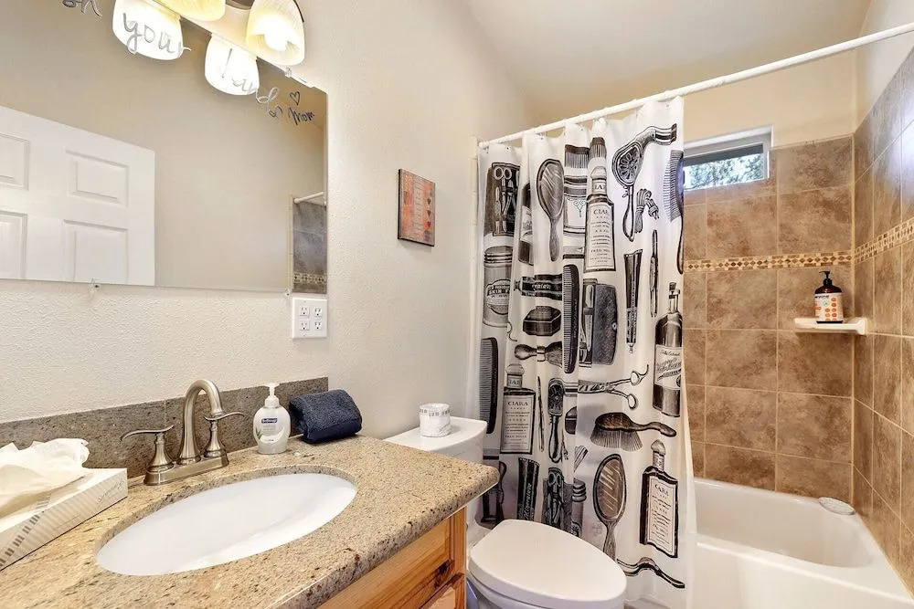 Tahoe Frost - Air Conditioned 4 Bedroom Tahoe Home
