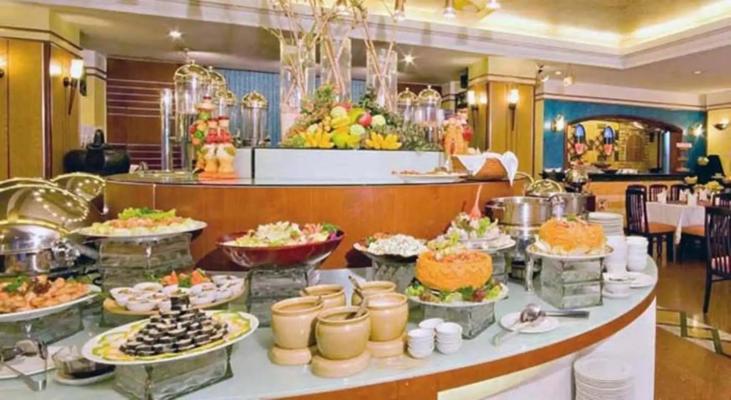 M&M Hotel