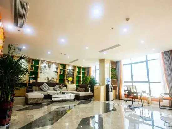 Yafeng Hotel (Xinyang Libao Square Wanxiangcheng Branch)