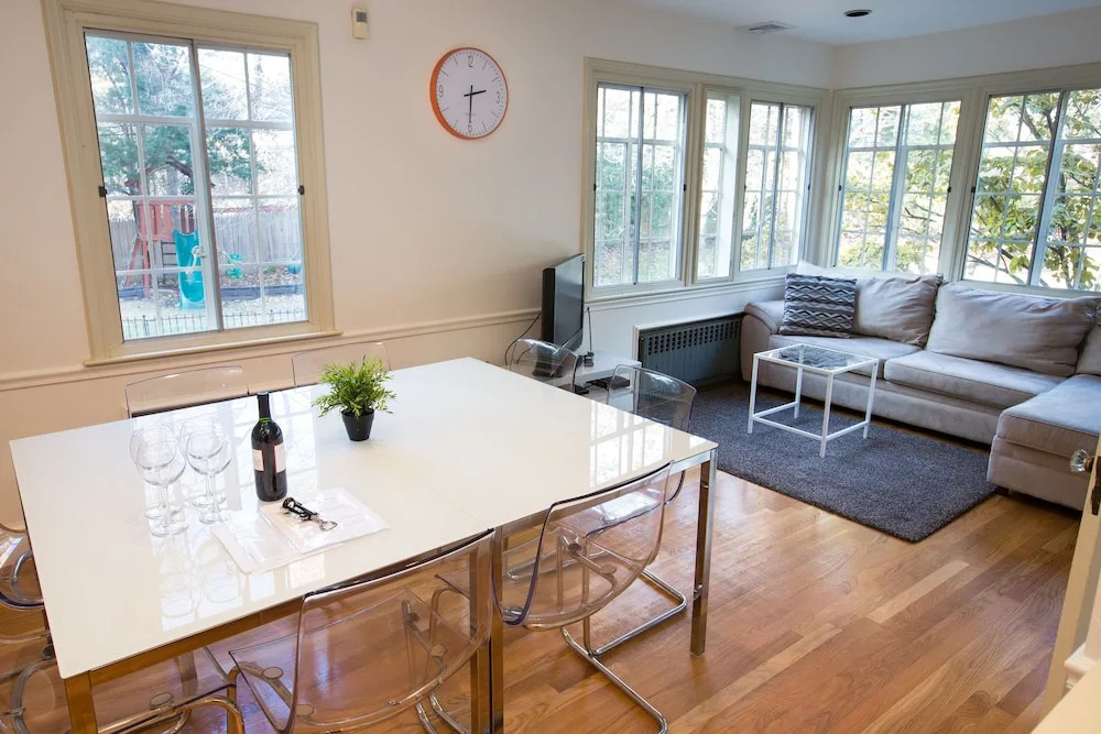 Amazing Single House in Brookline