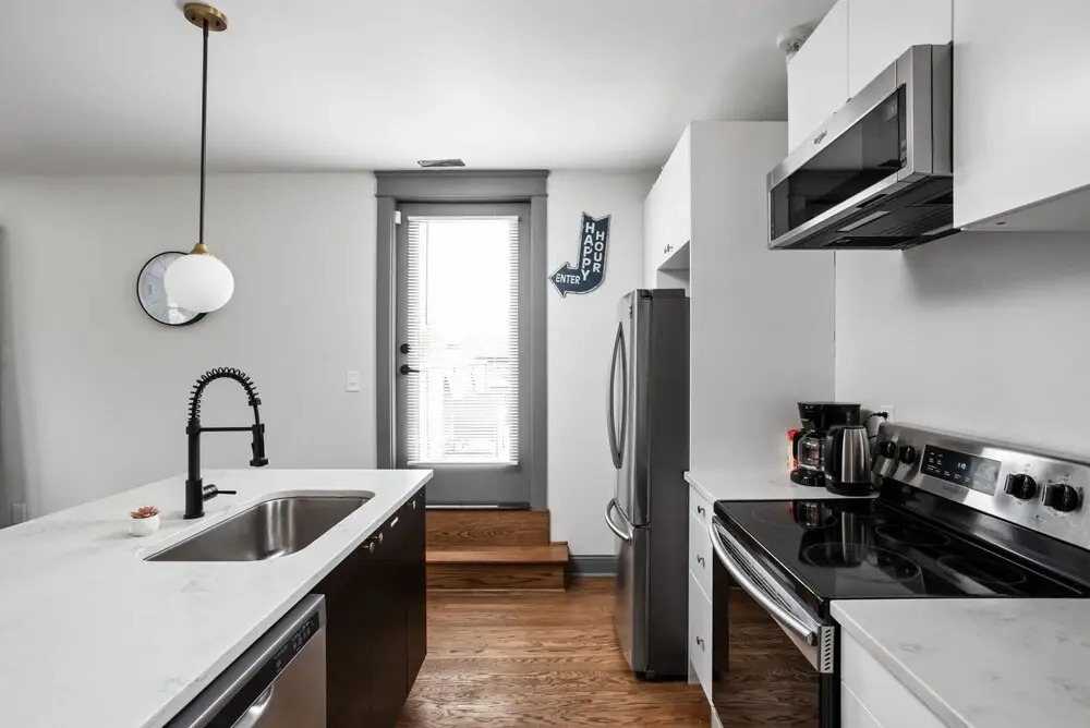 Modern Architect's Duplex by CozySuites