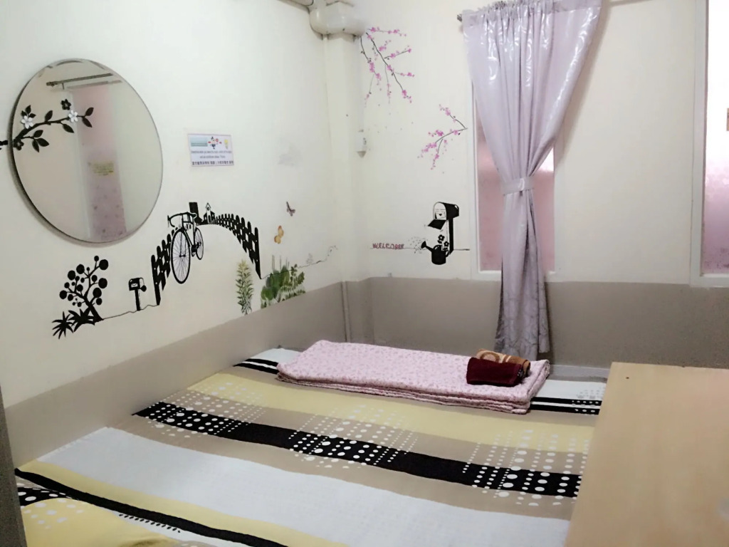 Kamin Bird Hostel