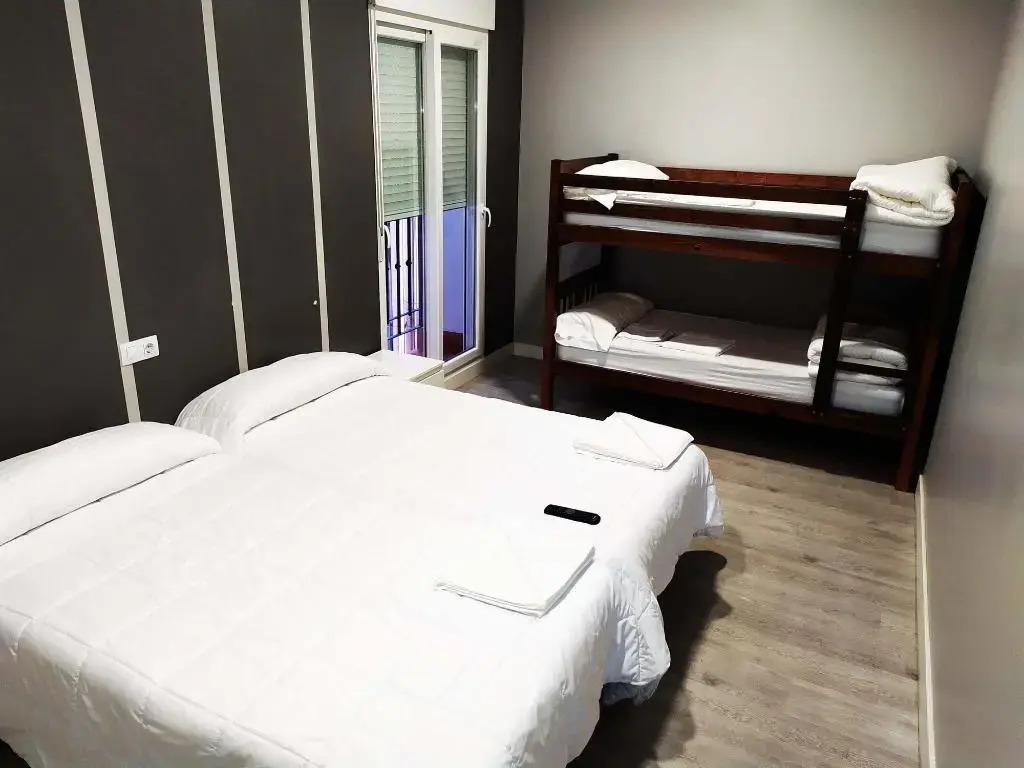 Pensión La Bilbaina - Albergue Logroño