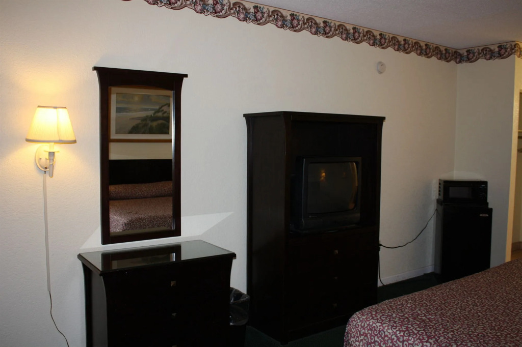 Relax Inn Savannah