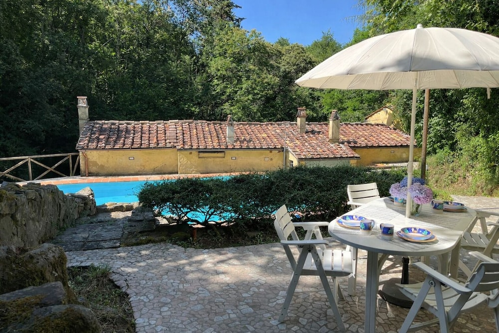 Molin Barletta, Private Pool, Nature