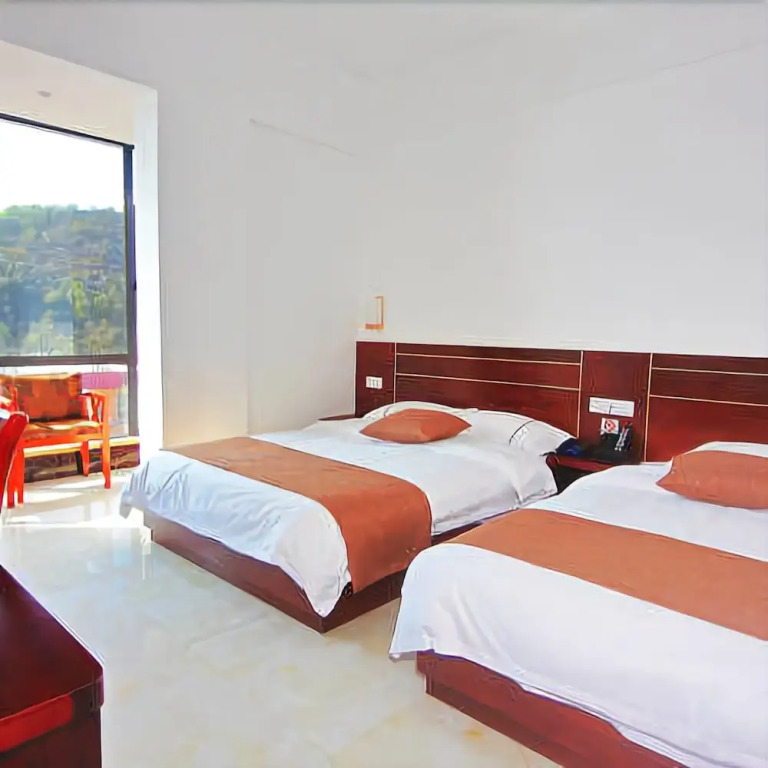 Shili Yintan Hotel