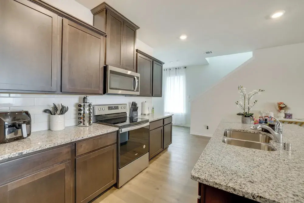 12 Mi to Dtwn Mckinney: Modern Gem w/ Patio & Yard