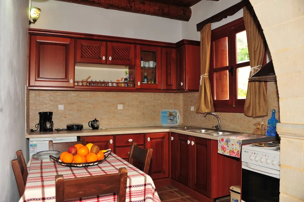 Faskomilia Villa