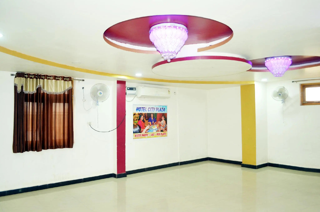 Hotel City Plaza & Restaurant
