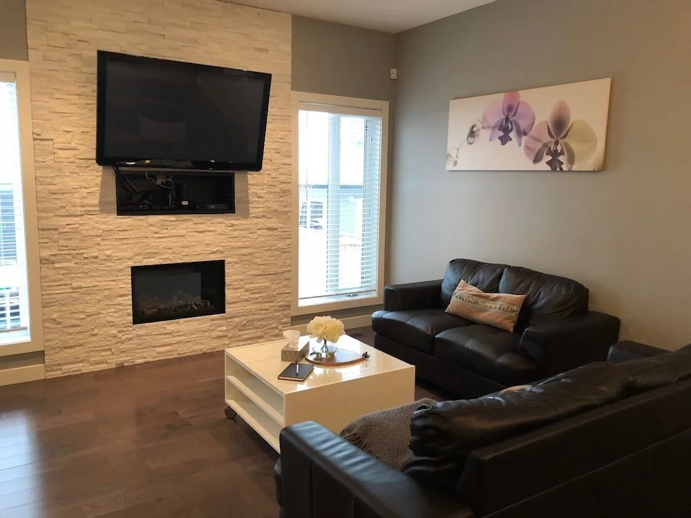 Luxury Bowness Getaway