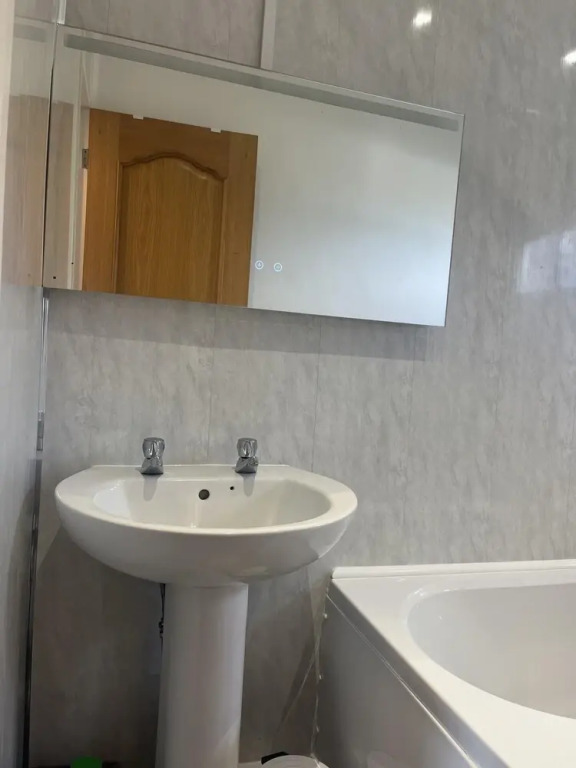 Carlisle - Apartment - Sleeps 5 - Pet-friendly