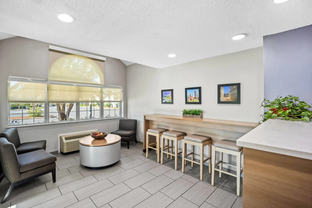 Microtel Inn by Wyndham Greensboro