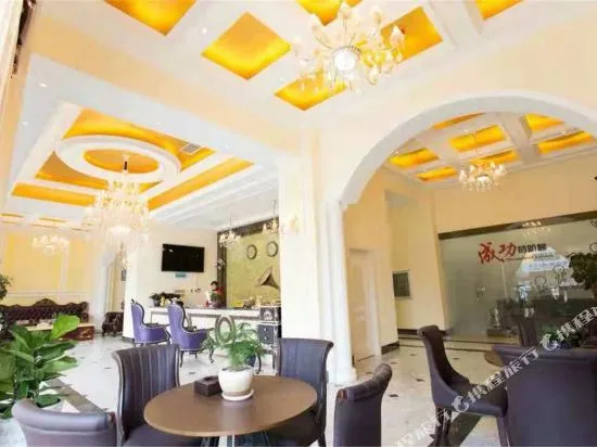 Qujing linyuan theme hotel