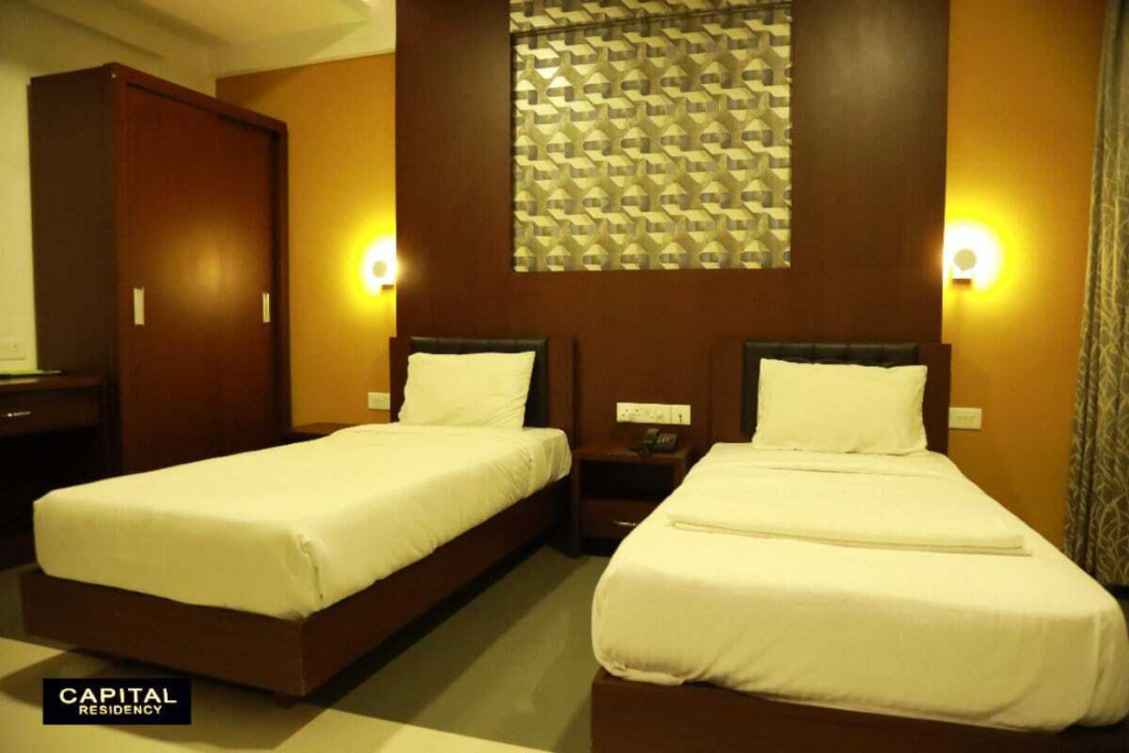 OYO 9679 Hotel Capital Residency