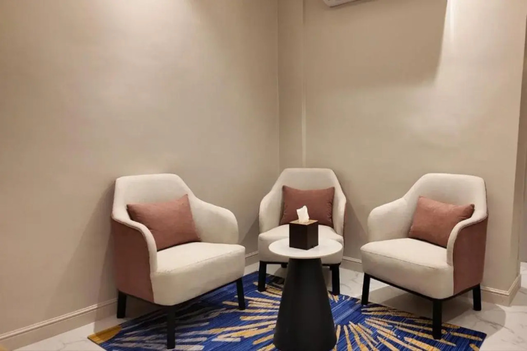 XYZ Hotel King Fahad Road