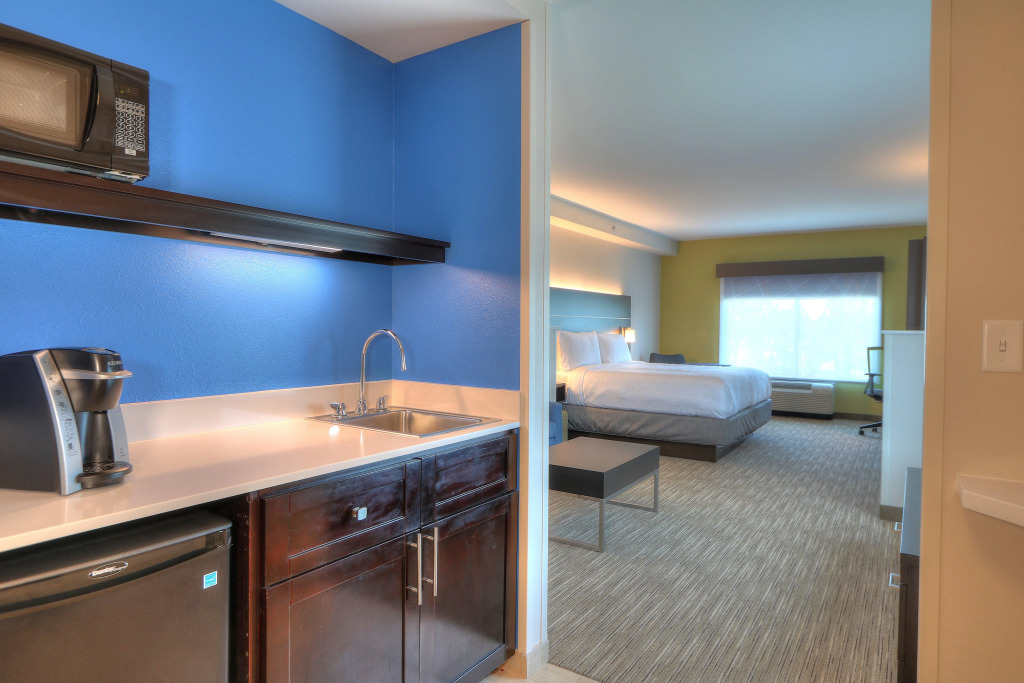 Holiday Inn Express Hotel & Suites Mobile Saraland by IHG