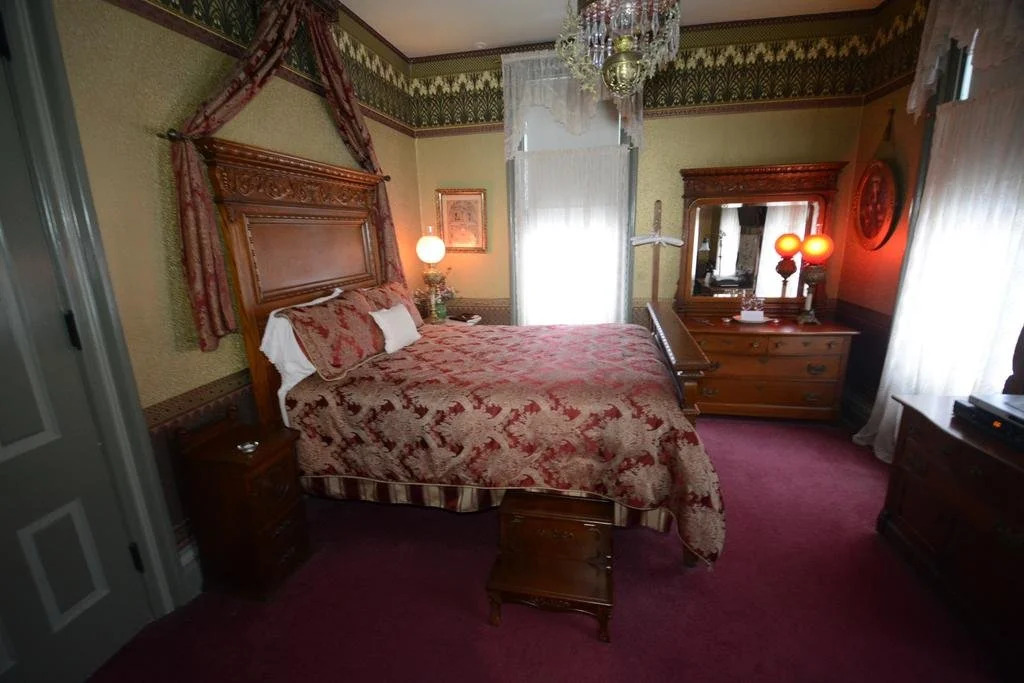 DeLano Mansion Inn