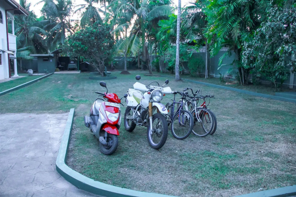 Negombo Village