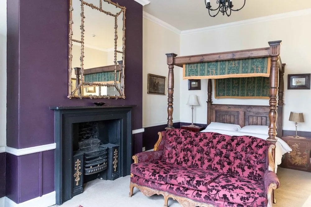 Golden Fleece York