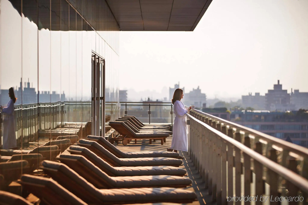 Four Seasons Hotel Toronto