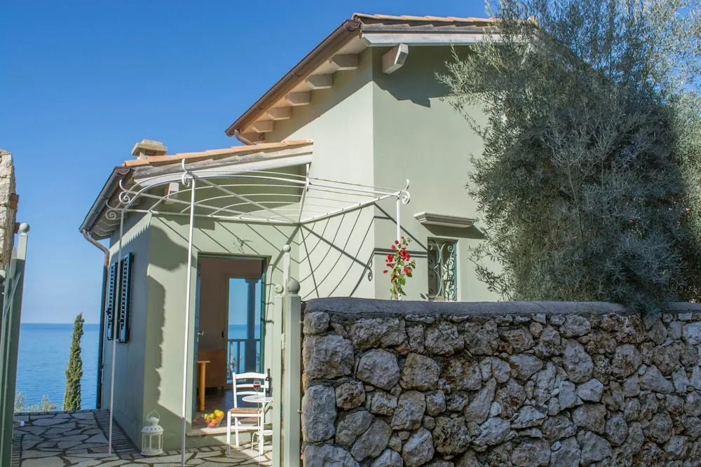 Villa Isola Bella - Agios Nikitas Nature Villas