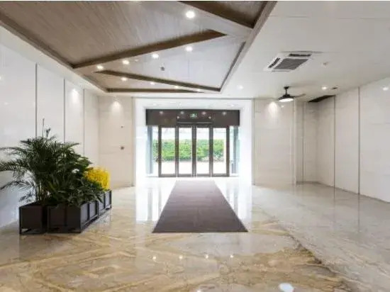 Tata Apartment Hotel (Shenzhen Shenda Metro Station)