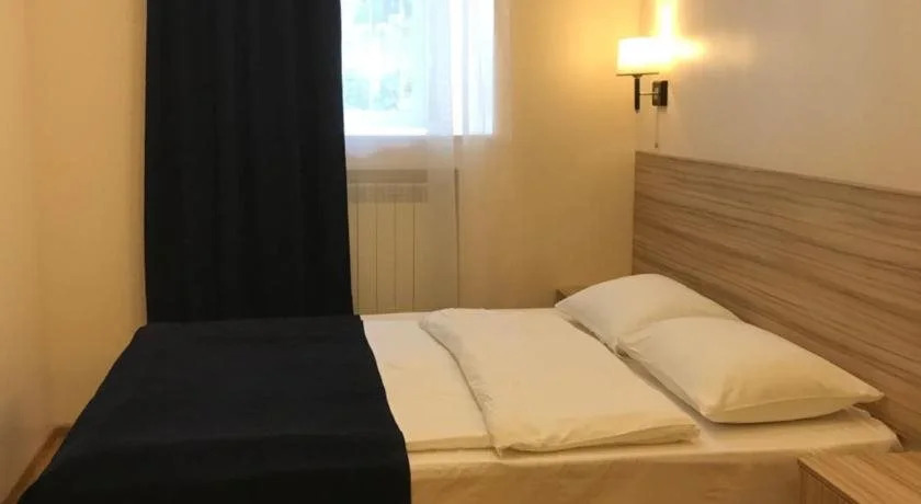 Hotel 1416