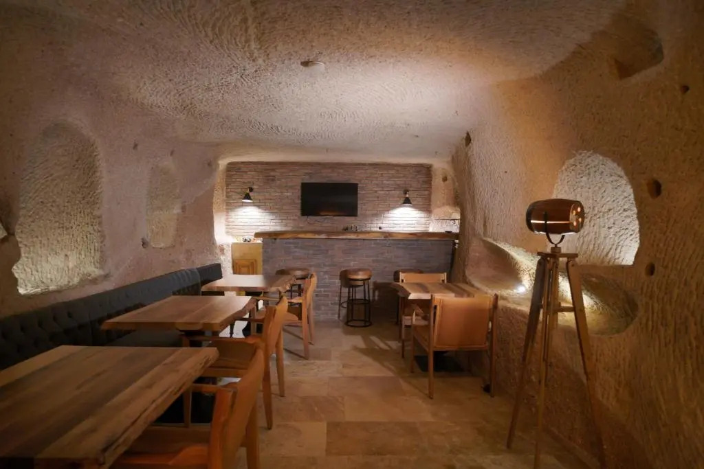 Maya Cave