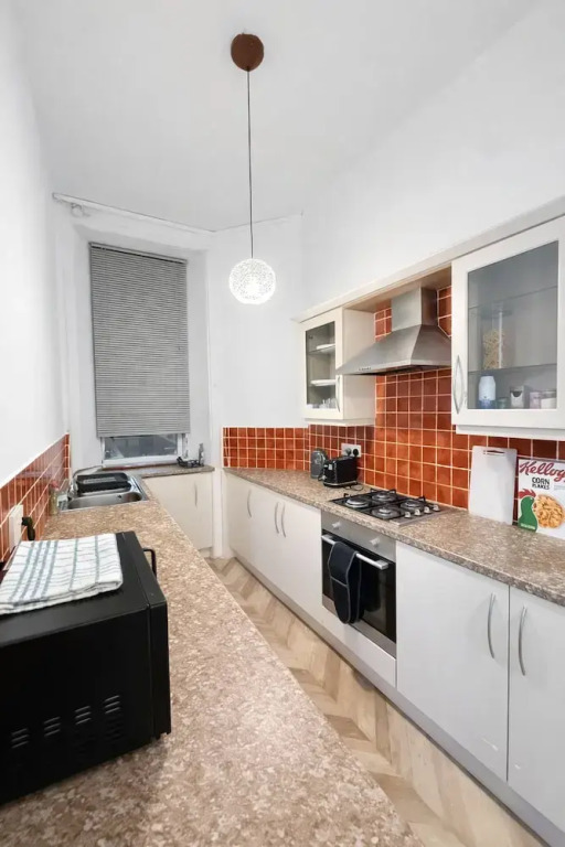 Spacious Easter Road 2BR Apartment