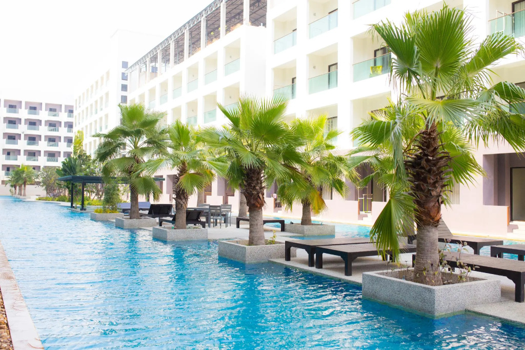 Woraburi The Ritz Resort & Spa