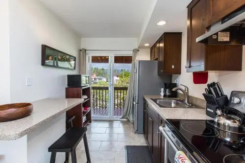 Village Manor D22