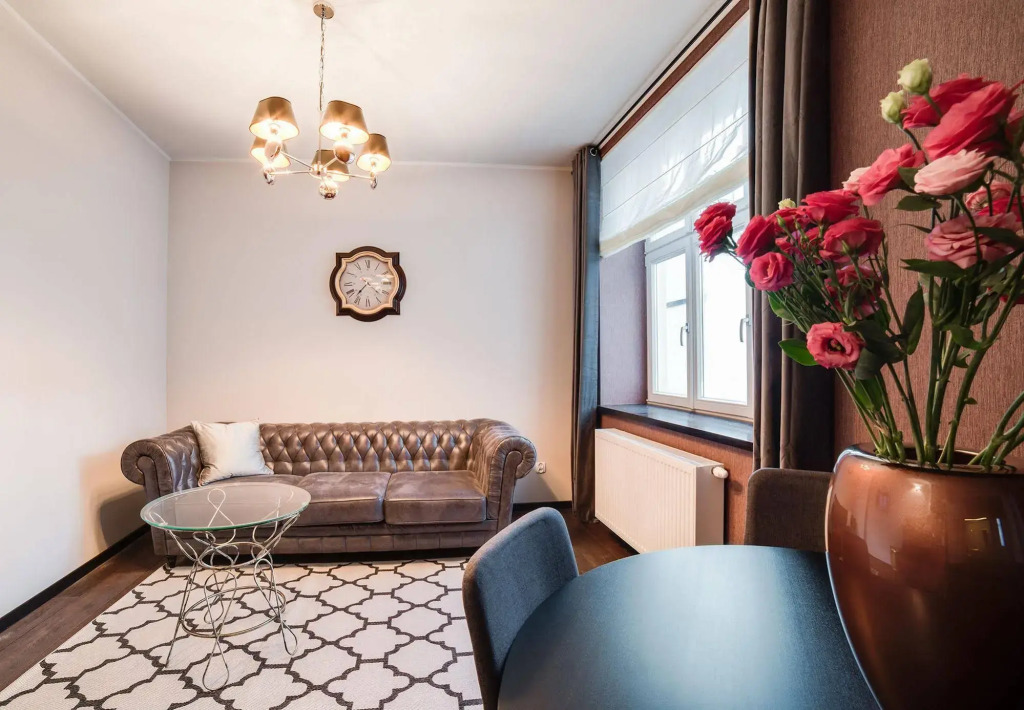 Too-Good Premium Apartments