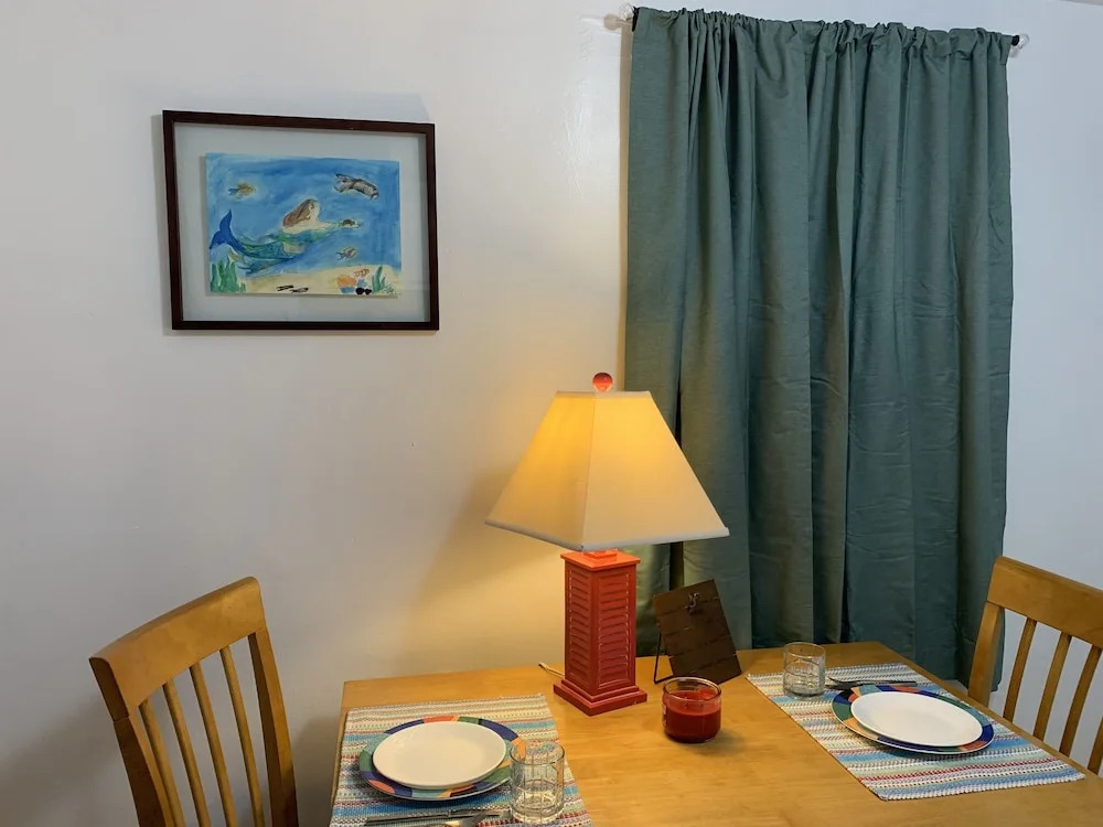 Beach Side Studio #2 Apts by RedAwning