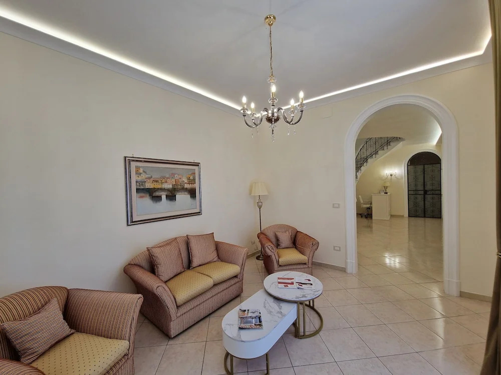 VILLA ESMERALDA