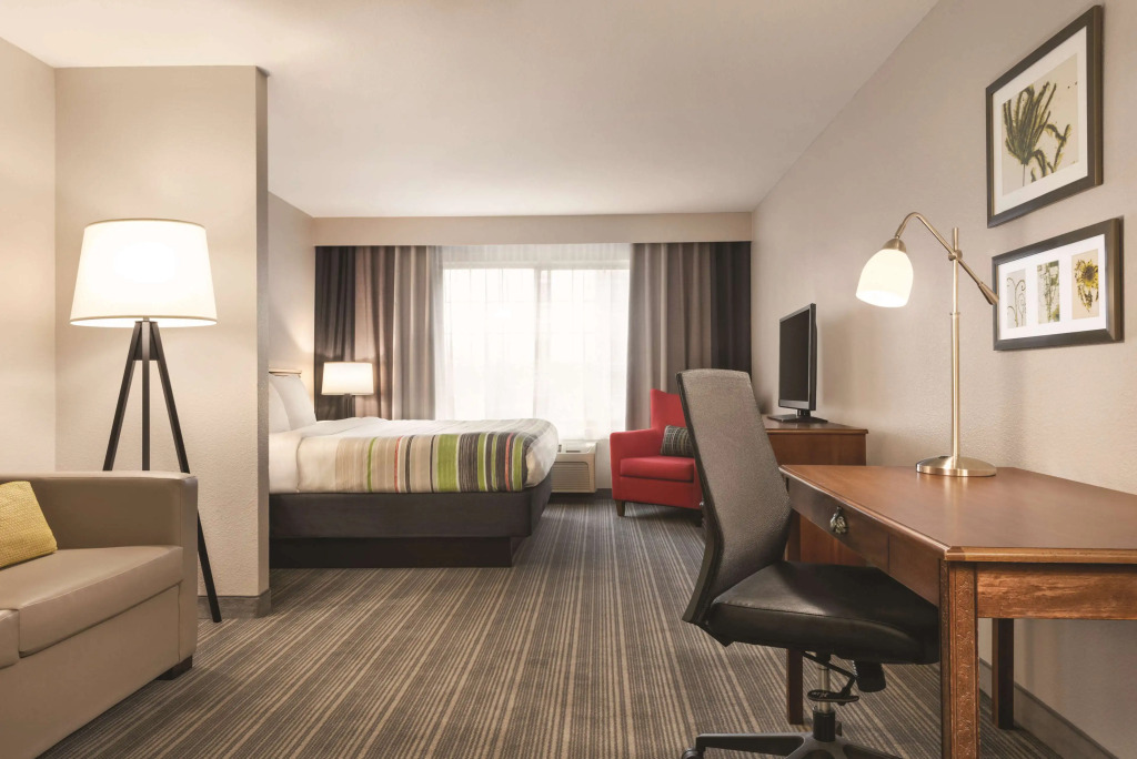 Country Inn & Suites by Radisson, Michigan City, IN