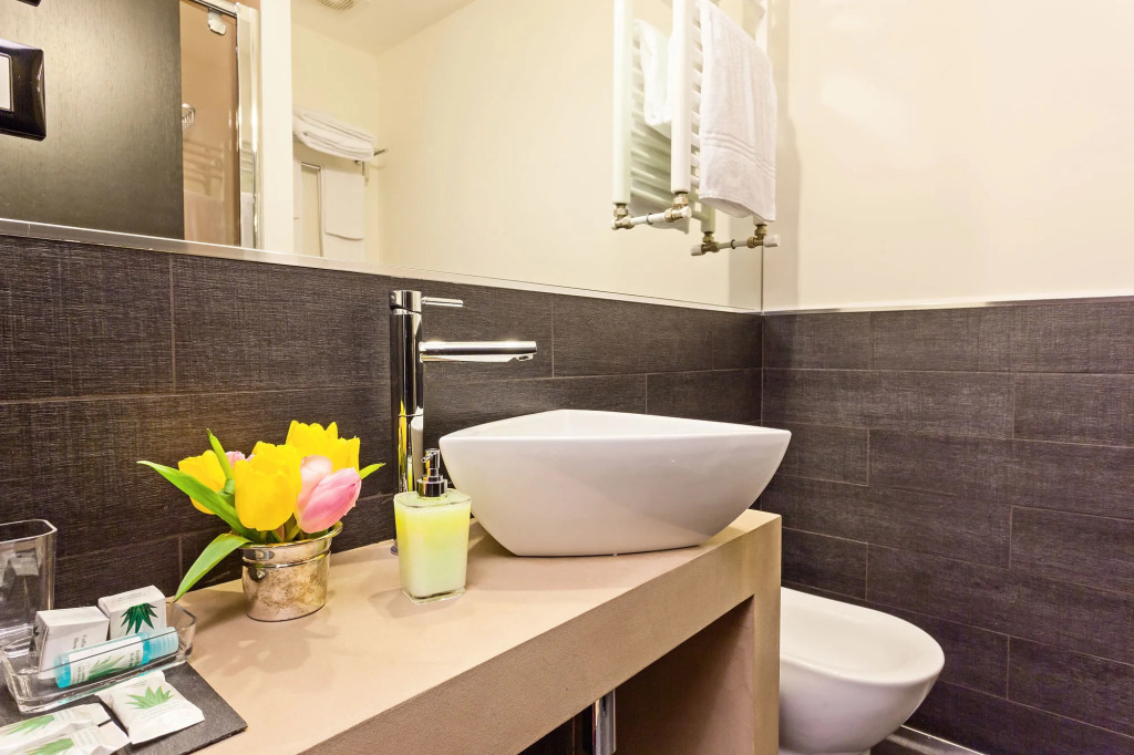 Domus Best Guest House
