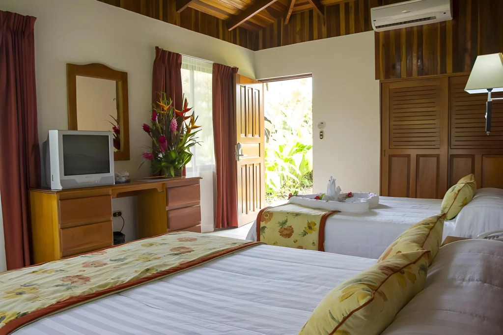 Arenal Paraiso Resort Spa & Thermo Mineral Hot Springs