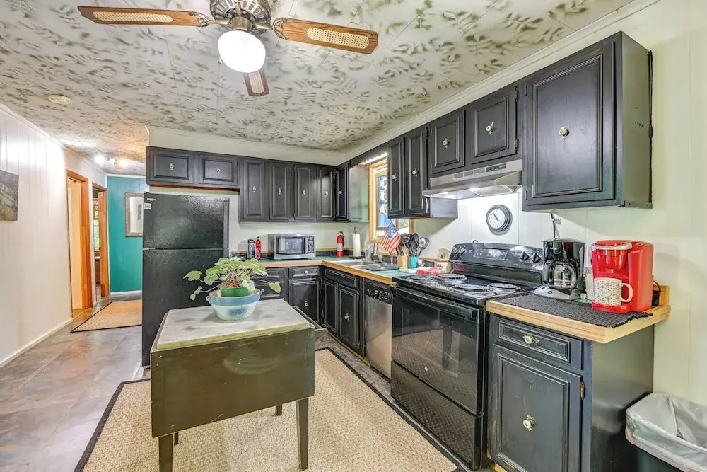 Affordable, Artsy, Unique! Blue Ridge Mtn-view Gem
